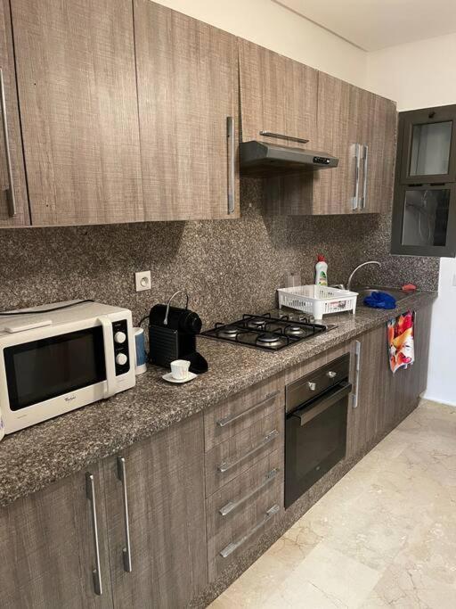 Chic & Cosy Flat Near Airport Lockbox Fast Wifi Apartamento Nouaceur Exterior foto