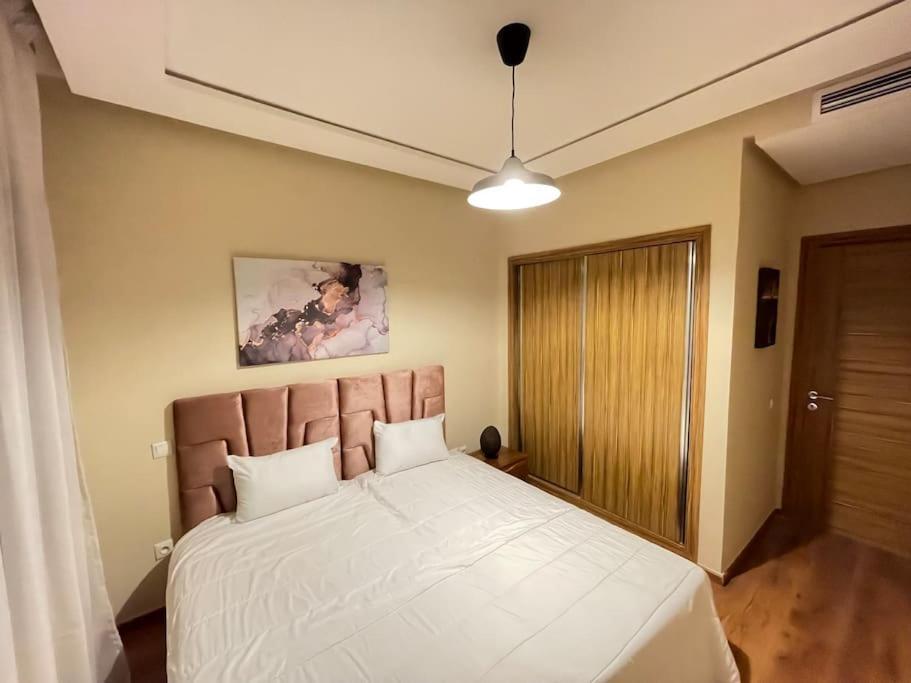 Chic & Cosy Flat Near Airport Lockbox Fast Wifi Apartamento Nouaceur Exterior foto