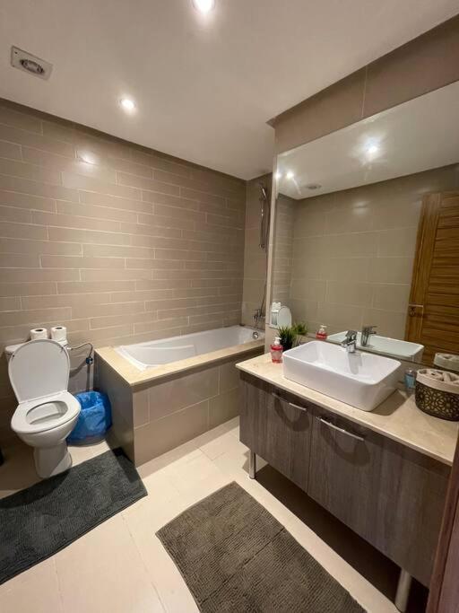 Chic & Cosy Flat Near Airport Lockbox Fast Wifi Apartamento Nouaceur Exterior foto